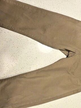 Legend Spray On Stretchy Chino Pants in Brown Waist 32 NWT